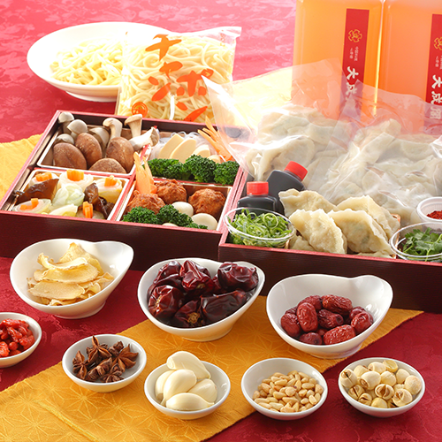 薬膳餃子火鍋セット（３人用）の画像