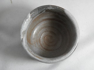 kyu-10　薪窯　鼠志野 湯のみ 文部大臣奨励賞受賞作家　荒川明作 木箱付きの画像