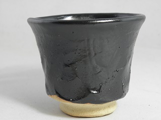 s-21　 　漆黒焼酎杯 　  文部大臣奨励賞受賞作家　荒川明作 木箱付きの画像