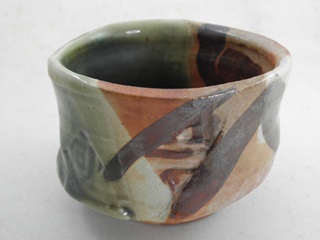鳴海織部抹茶茶盌の画像