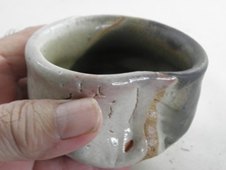 ngu-18 極上　鳴海織部ぐいのみ　 おちょこ 文部大臣奨励賞受賞作家 荒川明作　木箱付き こだわりのギフト 還暦祝い などの贈り物に最適  無料ラッピング　ngu-18の画像