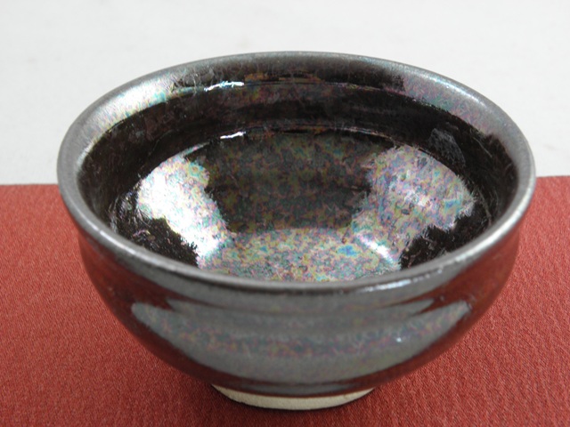 ngu-25  オーロラ天目 ぐいのみ　おちょこ　 文部大臣奨励賞受賞作家 荒川明作　木箱付き こだわりのギフト 還暦祝い などの贈り物に最適  無料ラッピング　  ngu-25の画像