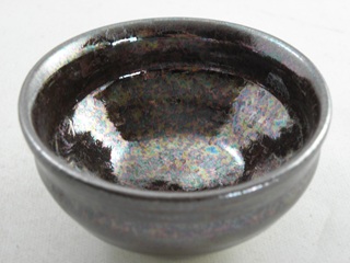 ngu-25  オーロラ天目 ぐいのみ　おちょこ　 文部大臣奨励賞受賞作家 荒川明作　木箱付き こだわりのギフト 還暦祝い などの贈り物に最適  無料ラッピング　  ngu-25の画像