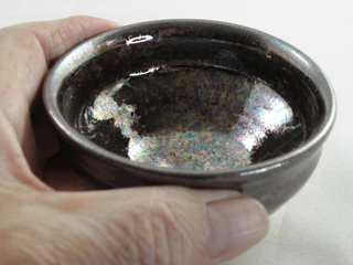 ngu-25  オーロラ天目 ぐいのみ　おちょこ　 文部大臣奨励賞受賞作家 荒川明作　木箱付き こだわりのギフト 還暦祝い などの贈り物に最適  無料ラッピング　  ngu-25の画像