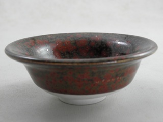ngu-26  極上　茜華天目 ぐいのみ　 おちょこ 　 文部大臣奨励賞受賞作家 荒川明作　木箱付き こだわりのギフト 還暦祝い などの贈り物に最適  無料ラッピング　ngu-26の画像
