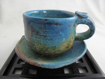 nko-9- 虹彩楽焼 珈琲杯 　陶芸作家 荒川明作　文部大臣奨励賞受賞、茶陶賞受賞　  化粧箱付き こだわりのギフト 還暦祝いなどの 贈り物に最適 【送料無料】nko-9-の画像