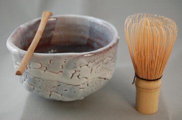 ach-38 薪窯 志野 抹茶茶碗 文部大臣奨励賞受賞作家　荒川明作 木箱付きの画像