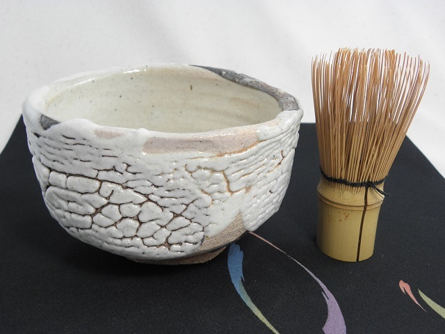 jch-14  志野 抹茶茶碗  文部大臣奨励賞受賞作家　荒川明作 木箱付きの画像