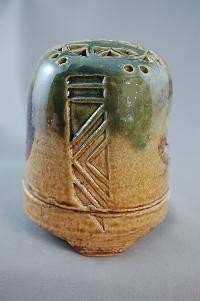 aso-5 織部 香炉 文部大臣奨励賞受賞作家　荒川明作 木箱付きの画像