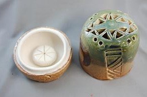 aso-5 織部 香炉 文部大臣奨励賞受賞作家　荒川明作 木箱付きの画像