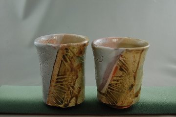 dbis-2 鳴海織部 ビアカップ 麦酒杯 文部大臣奨励賞受賞作家　荒川明作 木箱付きの画像