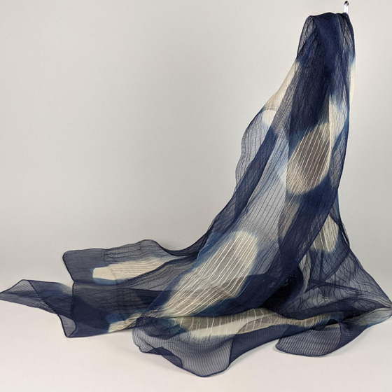 藍染シルクストール　Kumoの画像