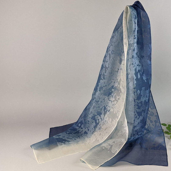 藍染シルクストール　Komorebi 1の画像