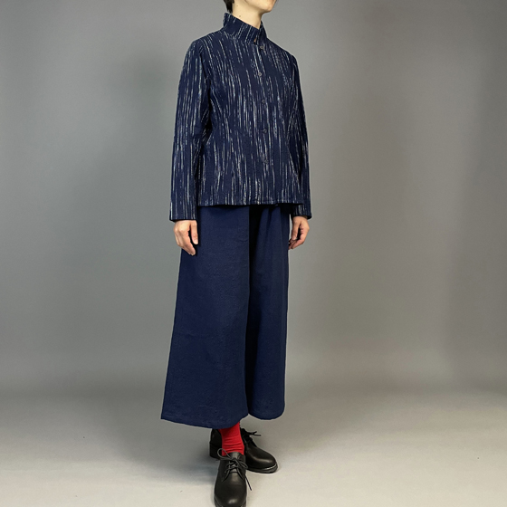 【備後絣】レギュラーブラウス　白はけ絣の画像