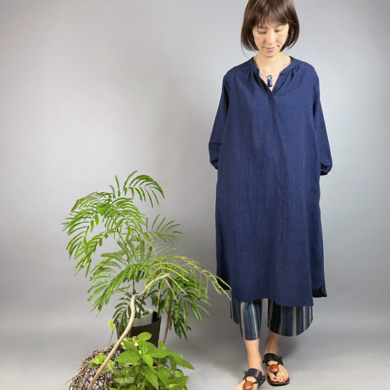 【備後絣】藍染め　綿麻　衿ギャザーワンピースの画像