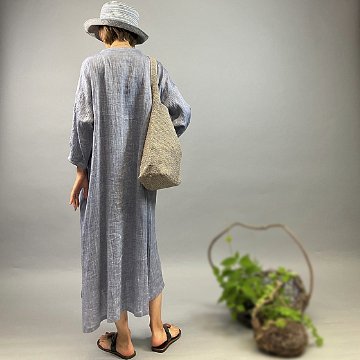 【近江の麻】ピンタックワンピース　サックスブルーの画像