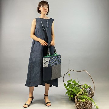 亀甲絞りのトートバッグ　　濃紺×グレー×グリーンの画像