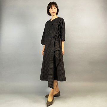 史上最も激安 【極美品】スタニングルアー 黒マキシワンピース