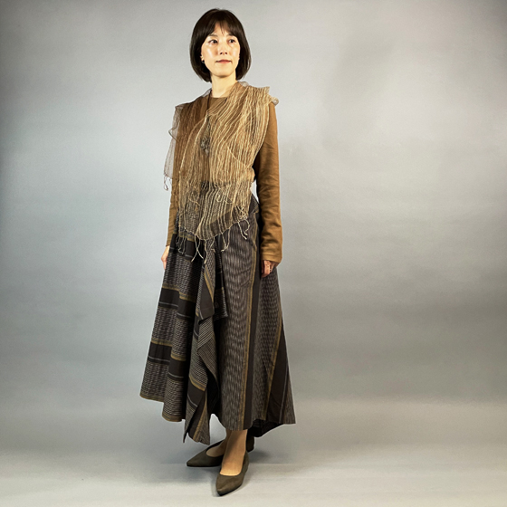 【亀田縞】アシメドレープスカート　茶×紺　多色縞の画像