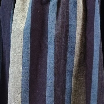 【亀田縞】ギャザースカート　紺グレー　太縞の画像