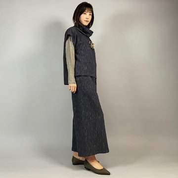 【備後絣】柿渋藍染め　ワイドパンツ　八分丈　シャンブレーの画像