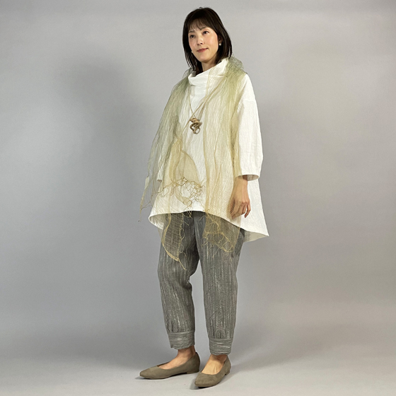 【備後絣】花びら襟ラウンドチュニック　生成スラブの画像