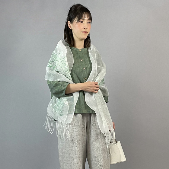 【織工おきぬ】シルク刺繍ショール　ぺんぺん草の画像