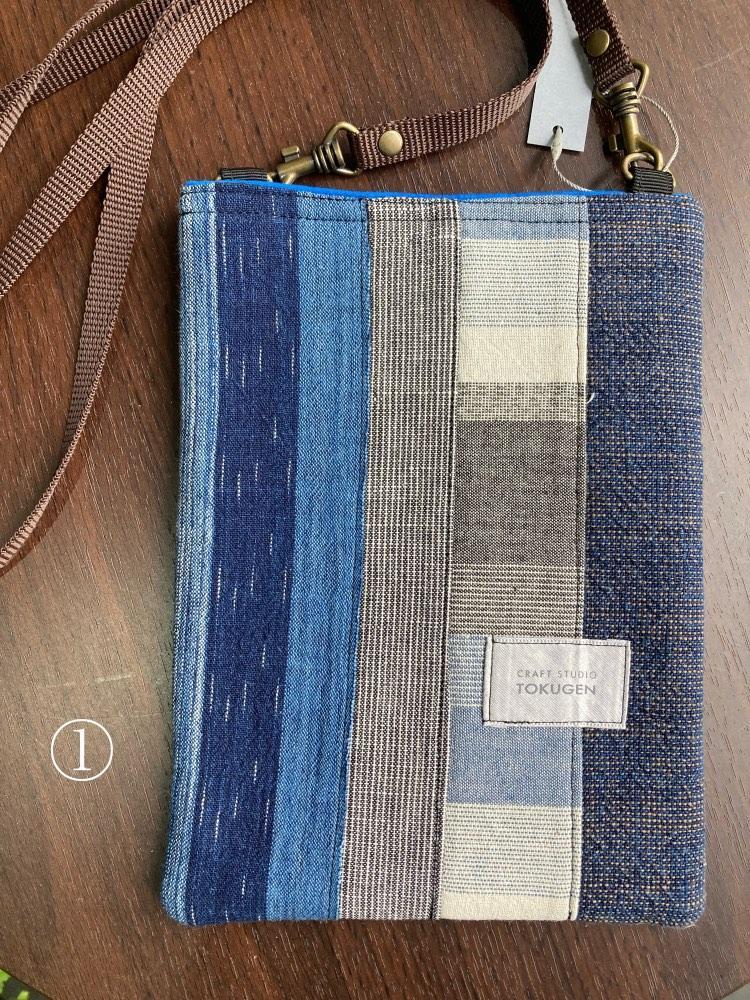 サコッシュ　スマホケース対応の画像