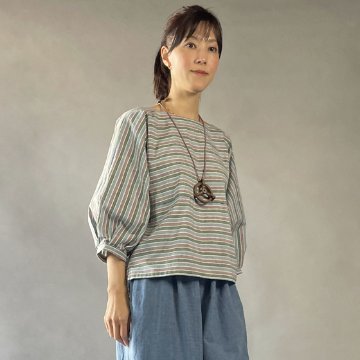 【遠州綿紬】バルーン袖ノーカラーブラウス　つゆ草の画像