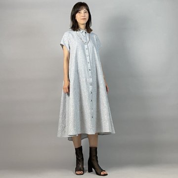 【亀田縞】シャツ襟フレアワンピース　フレンチ袖　ブルーワッシャーの画像