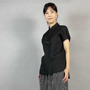 【近江ちぢみ】チャイナ風フレンチブラウス 黒　麻100％の画像