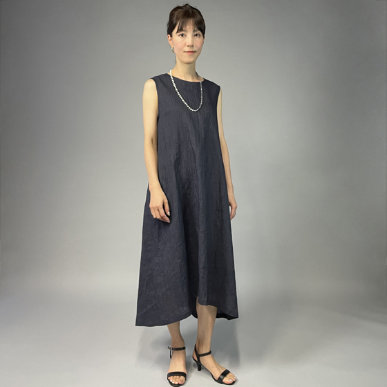 【近江の麻】 ノースリーブワンピース　濃紺（なす紺）の画像