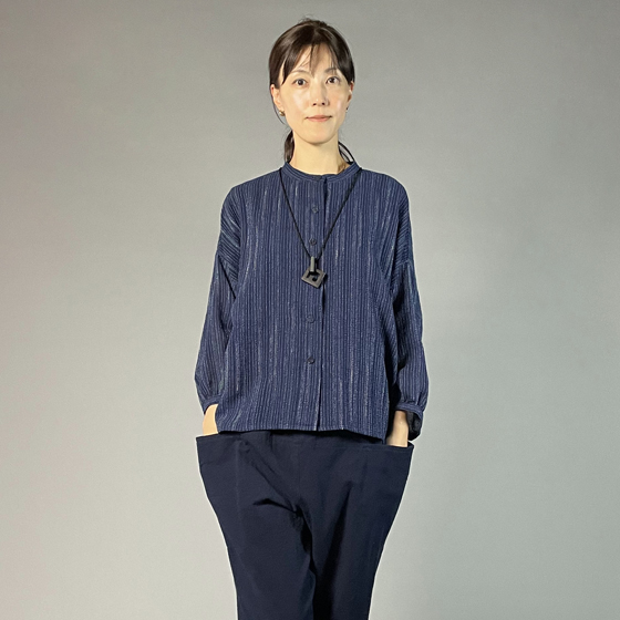 【備後絣】バルーン袖ブラウス　文人絣　紺の画像