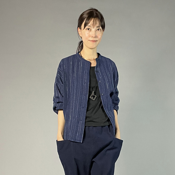 【備後絣】バルーン袖ブラウス　文人絣　紺の画像