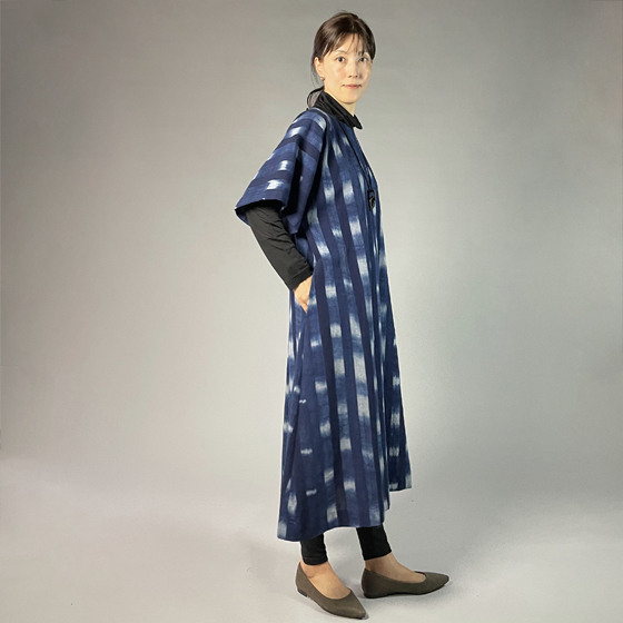 【備後絣】藍染め　キモノスリーブワンピース　絣26－2の画像