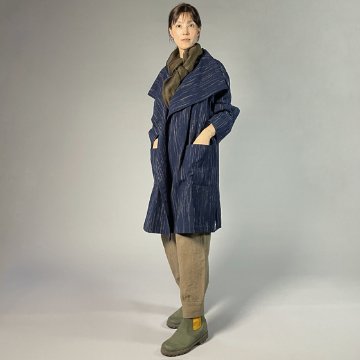 【備後絣】藍染め　フリースタイルコート　柿渋刷毛絣の画像