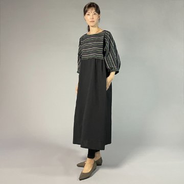 【遠州綿紬】バルーンワンピース　薫風（くんぷう）×　すみ黒無地の画像