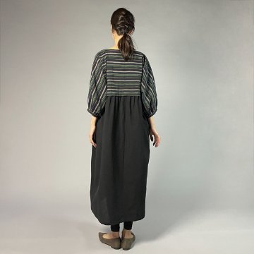 【遠州綿紬】バルーンワンピース　薫風（くんぷう）×　すみ黒無地の画像