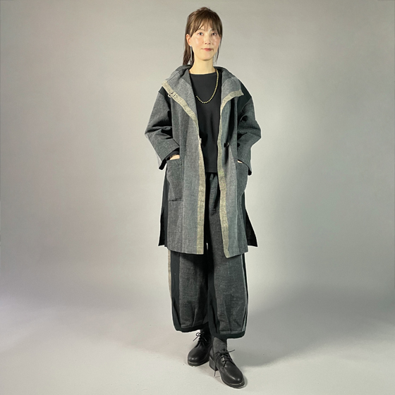 【遠州綿紬】ロングジャケット　あらし4列　黒の画像