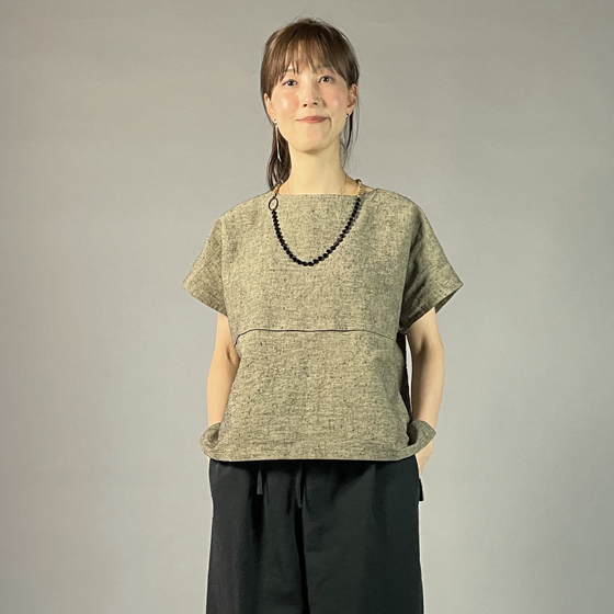 【遠州綿紬】ノーカラープルオーバー　黒鼠（くろねず）の画像
