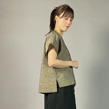 【遠州綿紬】ノーカラープルオーバー　黒鼠（くろねず）の画像