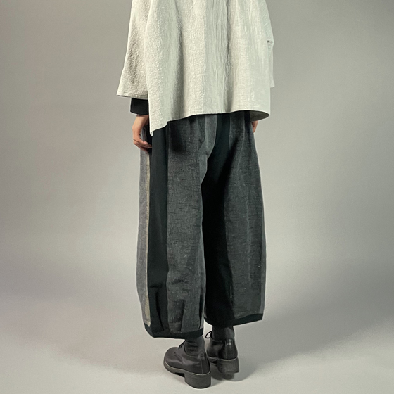 【遠州綿紬】ワイドタックパンツ　あらし4ー黒の画像