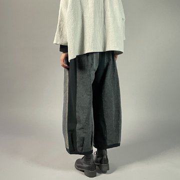 【遠州綿紬】ワイドタックパンツ　あらし4ー黒の画像