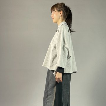 【備後絣】ワイドショートブラウス（ムササビ）　うす墨スラブの画像