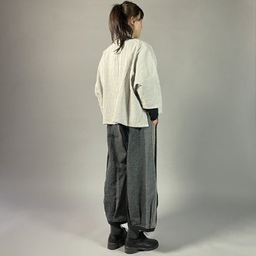 【備後絣】ワイドショートブラウス（ムササビ）　うす墨スラブの画像