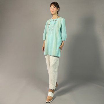 【近江ちぢみ】ノーカラーチュニック　ぼかし染め　ミントグリーン　の画像