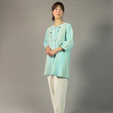 【近江ちぢみ】ノーカラーチュニック　ぼかし染め　ミントグリーン　の画像