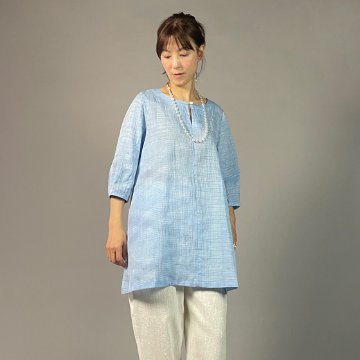 近江ちぢみ】麻100％ ノーカラーチュニック アイスブルー｜工房 徳元