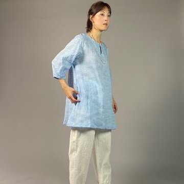 【近江ちぢみ】麻100％　ノーカラーチュニック　アイスブルーの画像