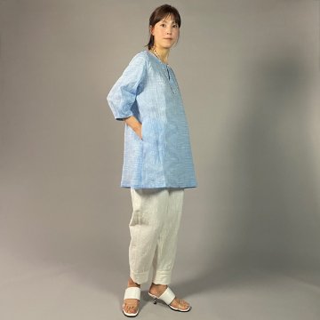 【近江ちぢみ】麻100％　ノーカラーチュニック　アイスブルーの画像